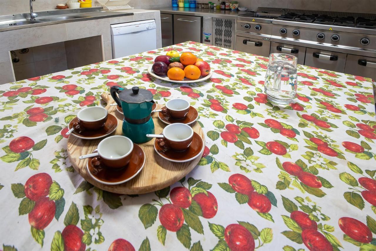 מונטה סן סאבינו Podere Somboli מראה חיצוני תמונה